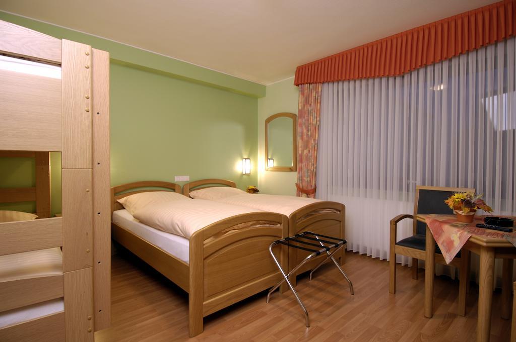 Zum Burghof Schoenberg Quarto foto